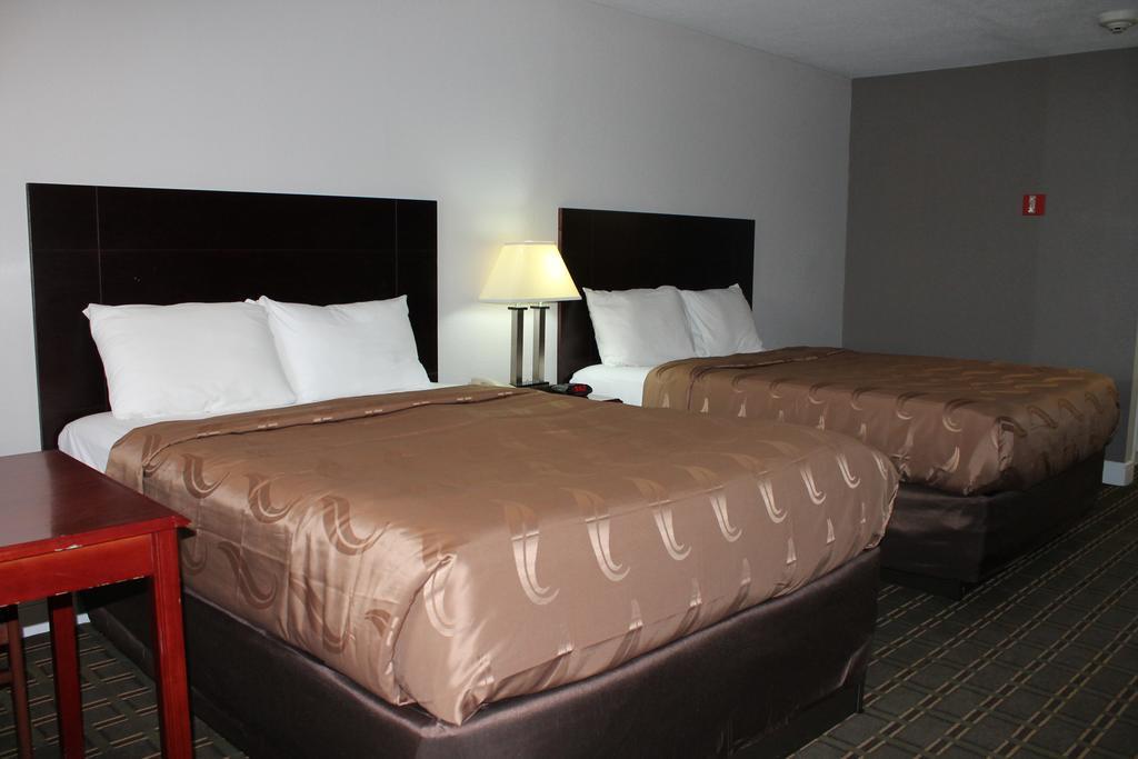 Quality Inn & Suites Port Arthur - Nederland Luaran gambar