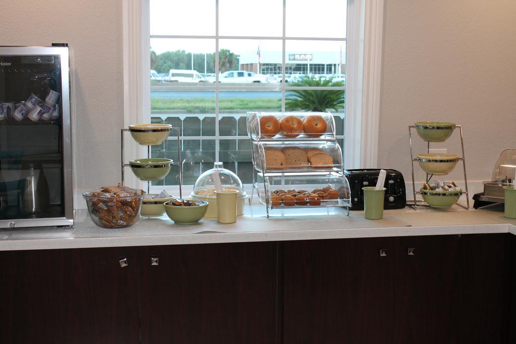 Quality Inn & Suites Port Arthur - Nederland Luaran gambar
