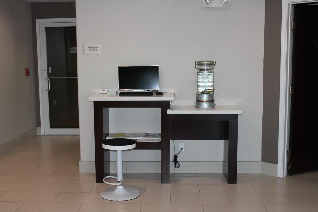 Quality Inn & Suites Port Arthur - Nederland Luaran gambar