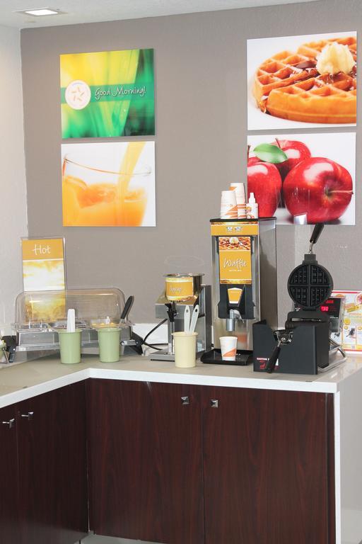 Quality Inn & Suites Port Arthur - Nederland Luaran gambar