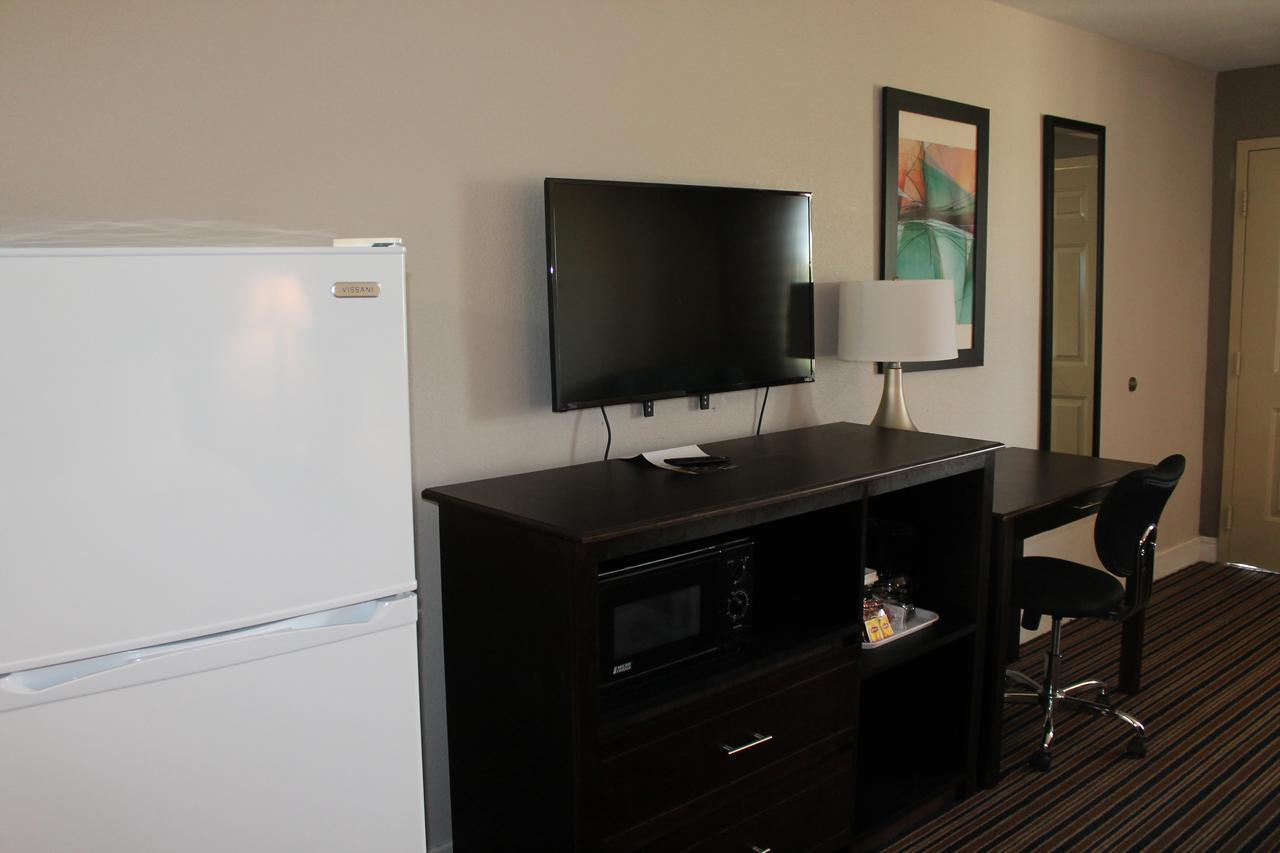 Quality Inn & Suites Port Arthur - Nederland Luaran gambar